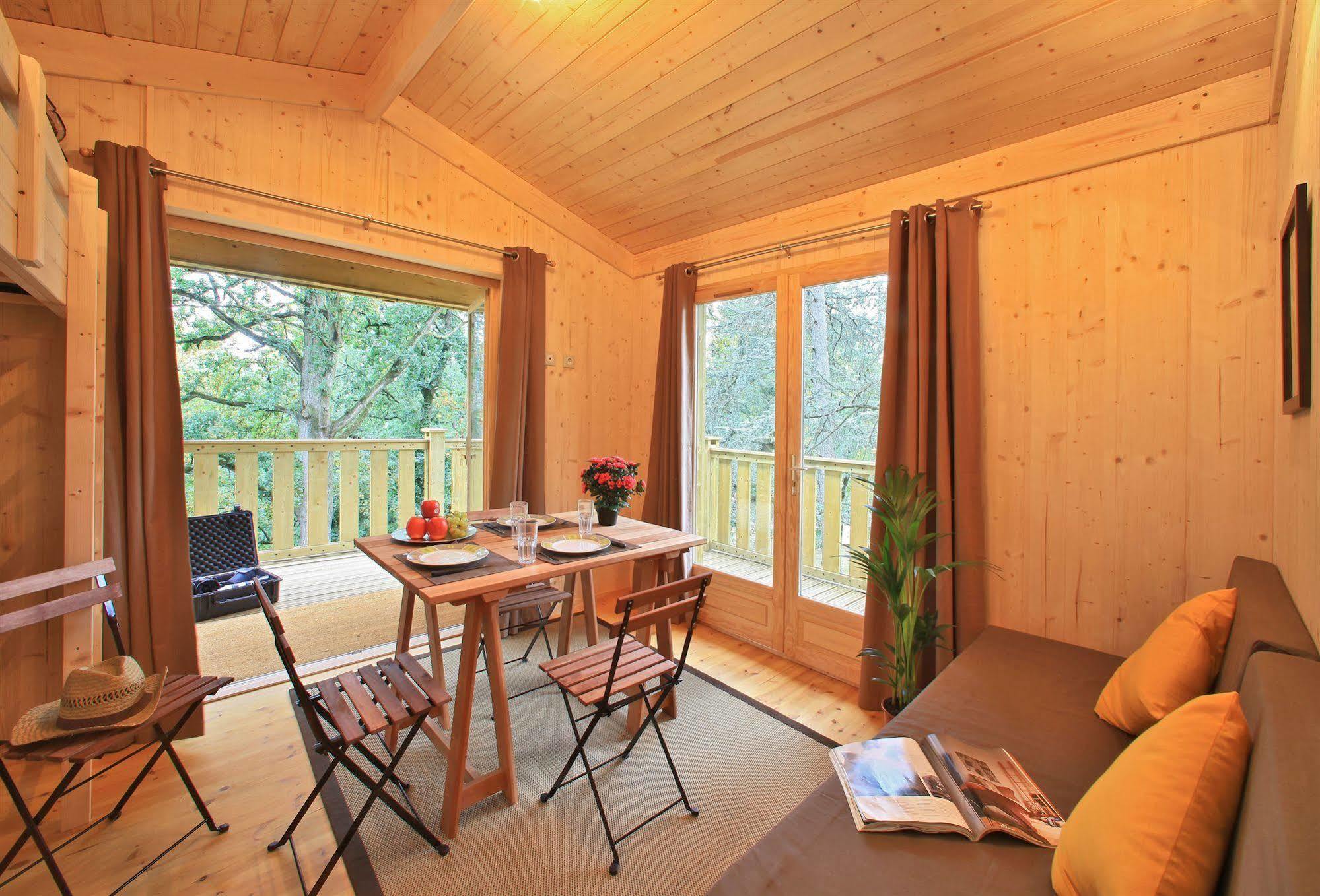 Albirondack Camping Lodge & Spa Ngoại thất bức ảnh