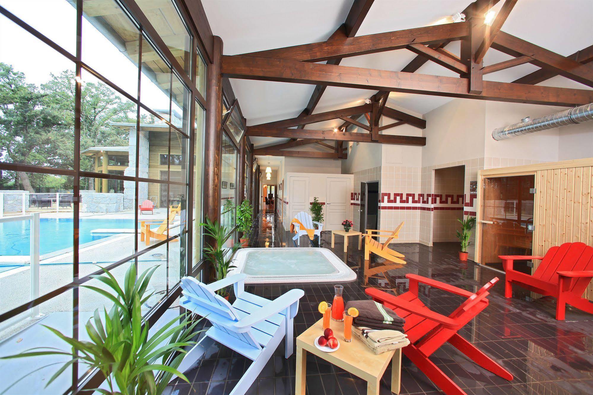 Albirondack Camping Lodge & Spa Ngoại thất bức ảnh